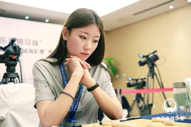 5月29日,2021年"乐昌桃花杯"全国象棋女子甲级联赛预选赛进入第二个