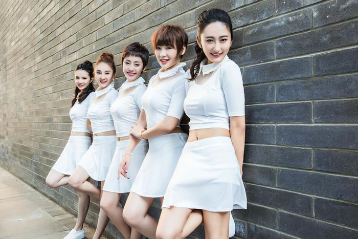 青春美少女25岁了!更新了n代,却依然活在初代成员的阴影里|蒋中一|青春鸟|组合|倪妮|刘莹_新浪新闻