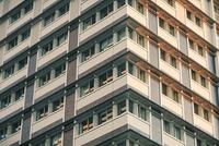房企自持高端公寓入市潮来临:花1000万买房 还是花2万租房?