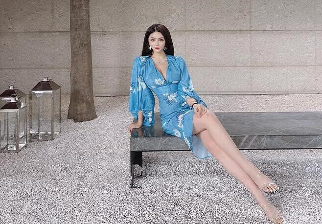 从万众瞩目的斗鱼一姐,如今7年还未满级,张琪格怎么凉的?