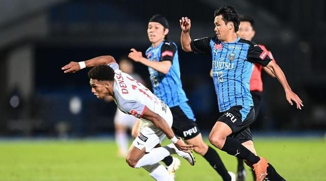 新泻天鹅孤注一掷711日职乙专题103新泻天鹅vs枥木sc