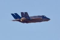 日本防卫大臣岸信夫:日本将在九州岛部署F-35B战机