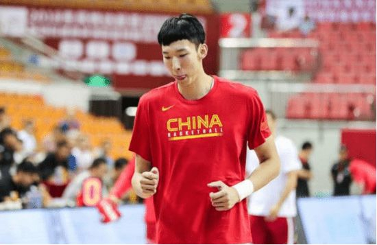 睢冉炮轰CBA太业余,周琦与球队矛盾仍未解决,很难离开新疆队|篮协|王哲林|里约奥运会|后卫|上海市_新浪体育_新浪新闻