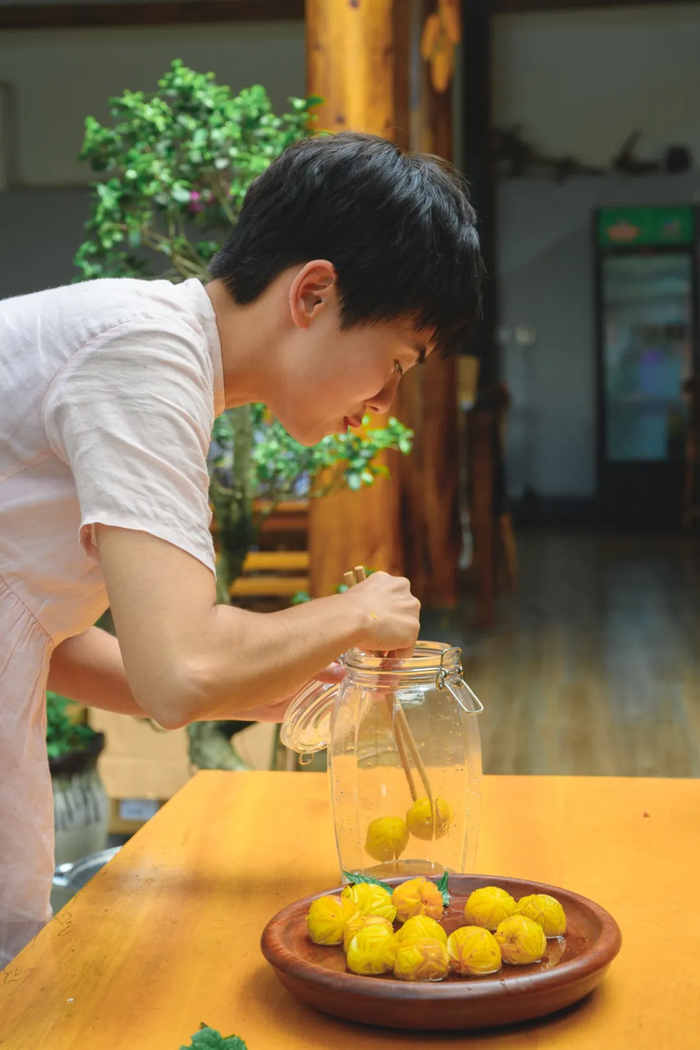 腾冲雕梅,鲜花在青梅上绽放~|八角|花纹|梅子|历史|叶子_新浪新闻