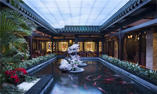 △“玉堂春暖”餐厅。图片来源：白天鹅宾馆供图