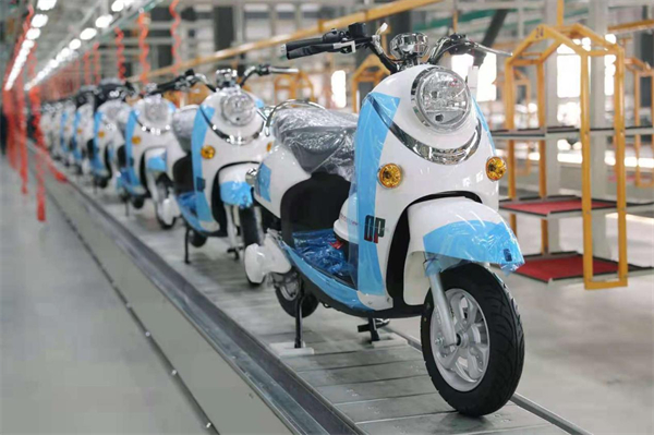 贵港制造的新能源电动车（贵港市港北宣传部供图）