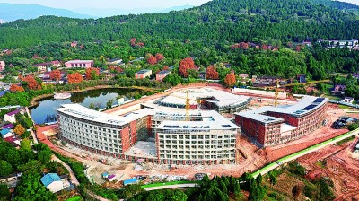 　　建设中的“两弹一星”红色旅游研学营地 刘岚摄/光明图片