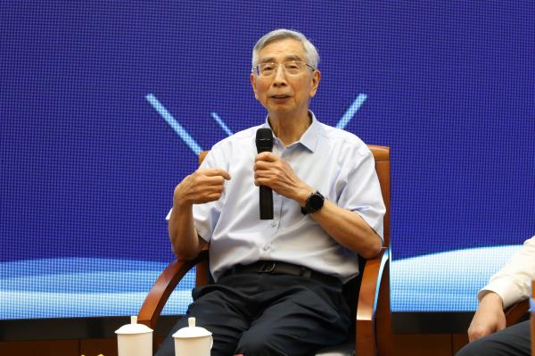 中国工程院院士、中国科学院计算技术研究所研究员倪光南