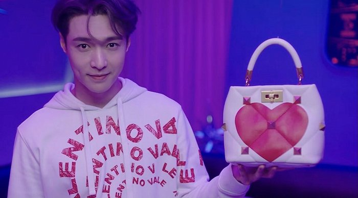 &nbsp;图片来源：Valentino官方微信号