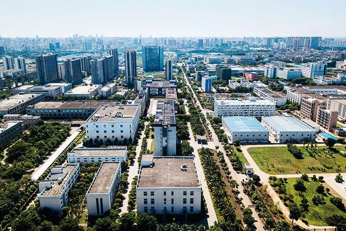 海口国家高新技术产业开发区药谷工业园（6月17日摄）蒲晓旭摄/本刊