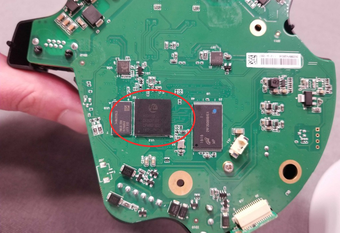 拆卸霍尼韦尔设备，里面有华为旗下海思半导体公司的处理器制造标签 图自IPVM