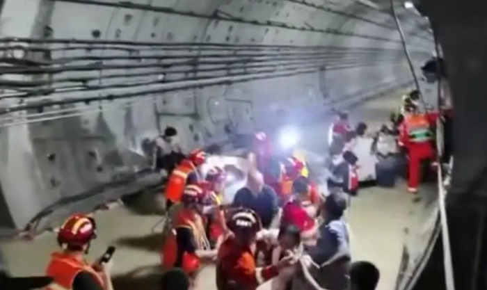 郑州地铁5号线，图自顶端新闻·大河报客户端