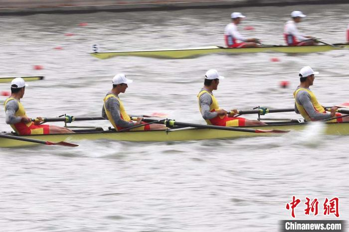 资料图：皮划艇比赛。 张亨伟 摄