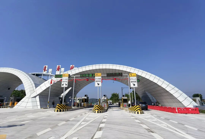 渝长复线高速 重庆市交通局供图