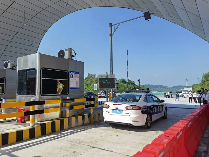 渝长复线高速 重庆市交通局供图