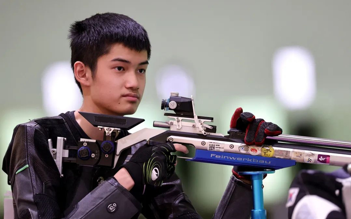 ▲中国16岁小将盛李豪摘得一枚银牌。图/IC photo
