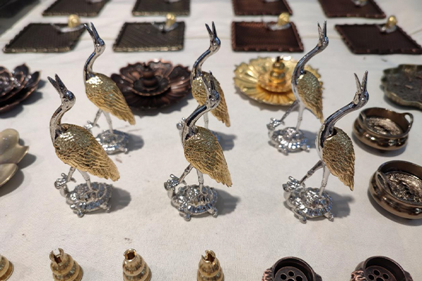 精美摆件（郭裴供图）