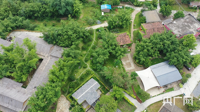 鱼咀村航拍。（央广网记者 官文清摄）