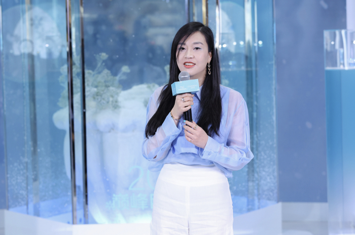 　　伽蓝集团副总裁吴梦登台发言（央广网发 受访者供图）