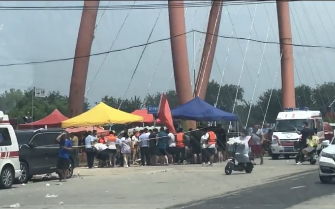 23日，志愿者们聚集在一起。受访者供图