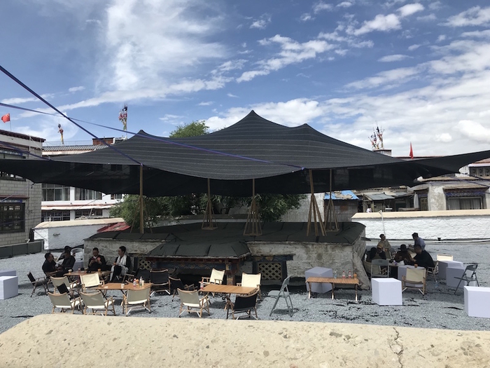 吉本岗艺术中心天台