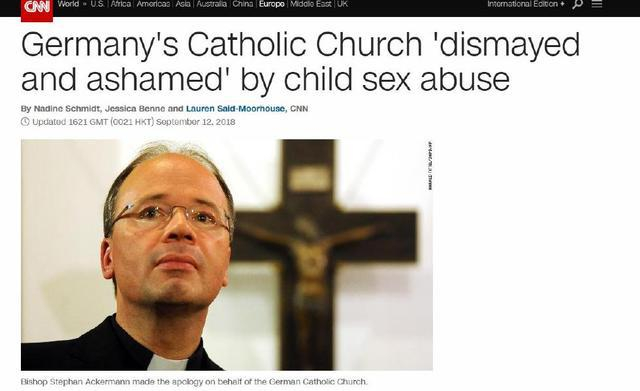▲德国天主教发言人斯蒂芬·阿克曼代表教会道歉。来源：环球网