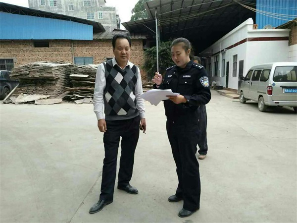 陈林工作照（央广网发 受访者供图）