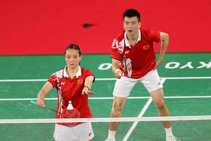 郑思维/黄雅琼组合。