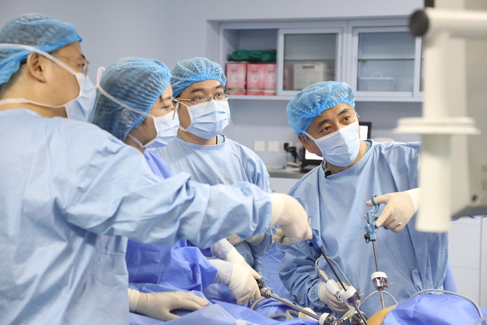 本文图片：中国腔镜外科砥砺前行的三十年（央广网发 受访者供图）