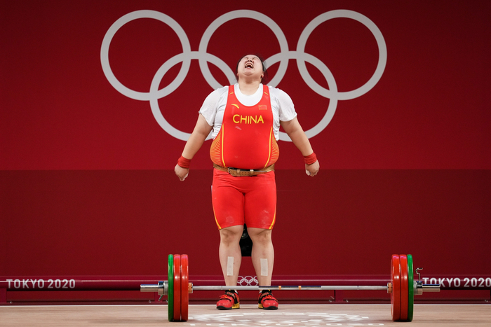 李雯雯的怒吼。