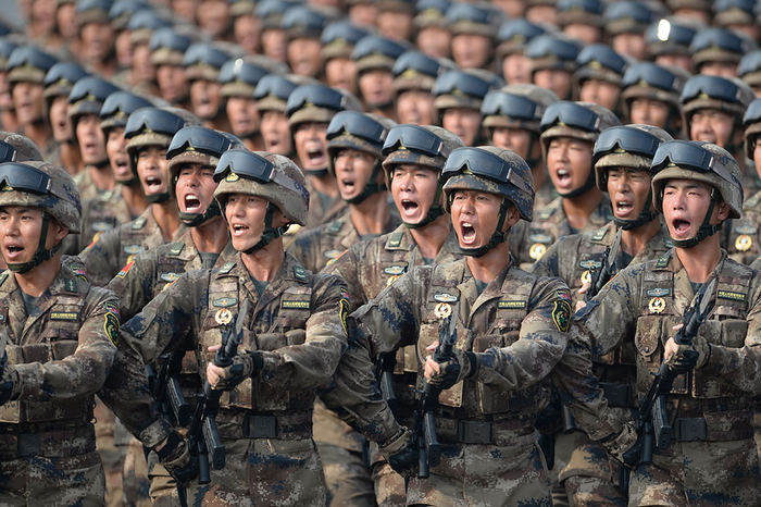 　　青春方阵。岱天荣 摄