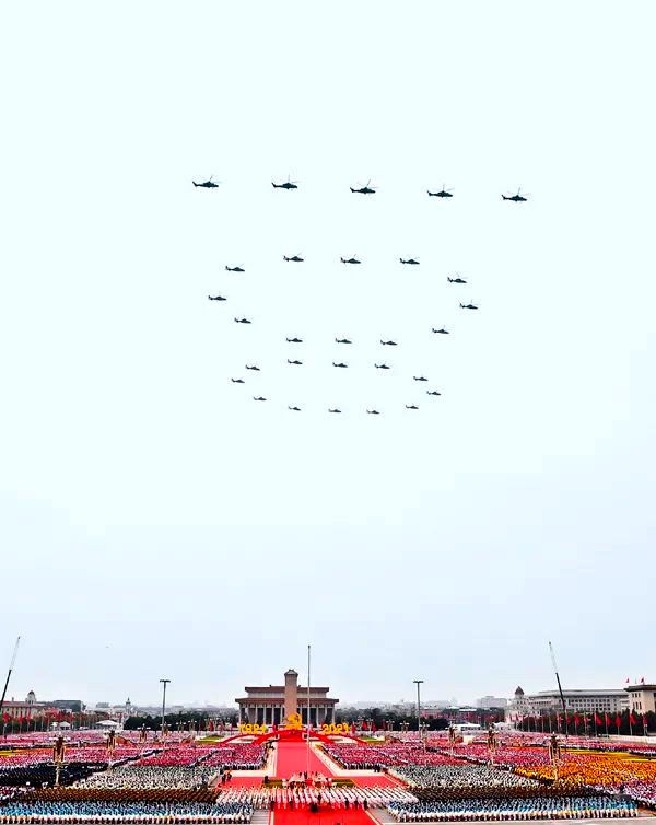 　　壮志凌云。新华社记者 谢环驰 摄