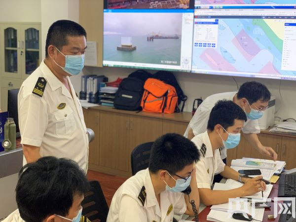 　　厦门海事局强化防台应急值班