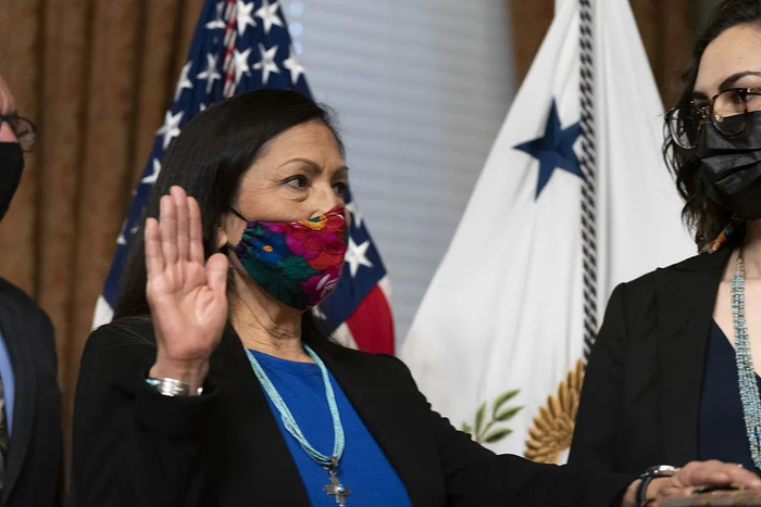 资料图：德布·哈兰德（图/人民视觉、视觉中国）