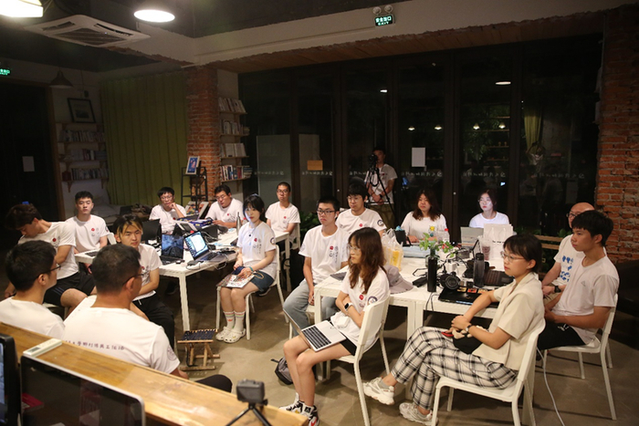 各高校开展联合座谈会