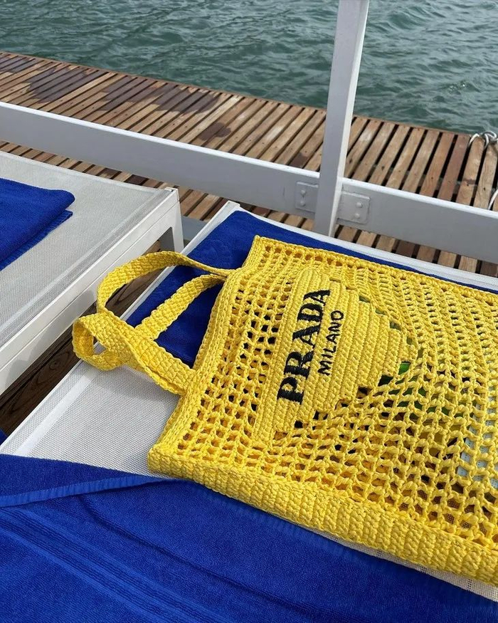 Prada 2021春夏系列