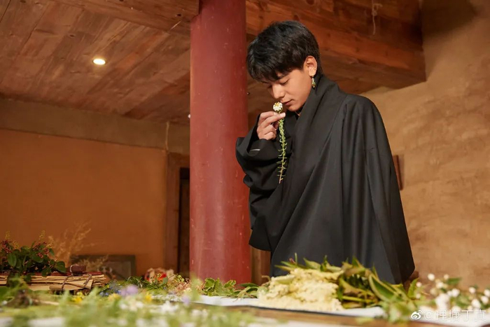 图片来源：丁真微博