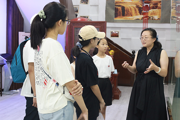 非遗展厅（央广网 发 于辰宸 摄）