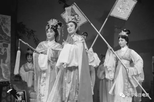 越剧《汉宫怨》，以“南园遗爱”故事为蓝本。新华社资料片（吴元柳摄）