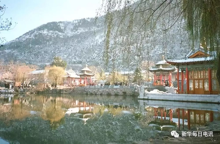 雪后华清池一角。新华社资料片（安克仁摄）