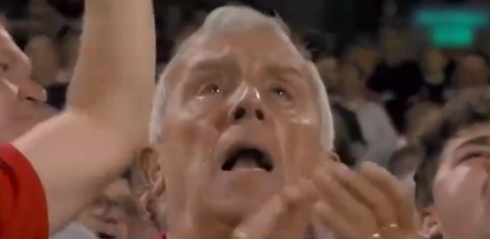  德里克·伯里奇。