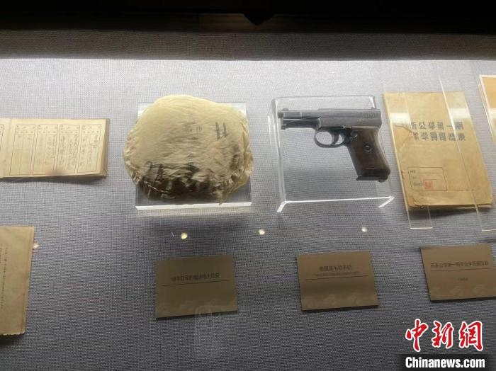 展览现场。　童笑雨 摄