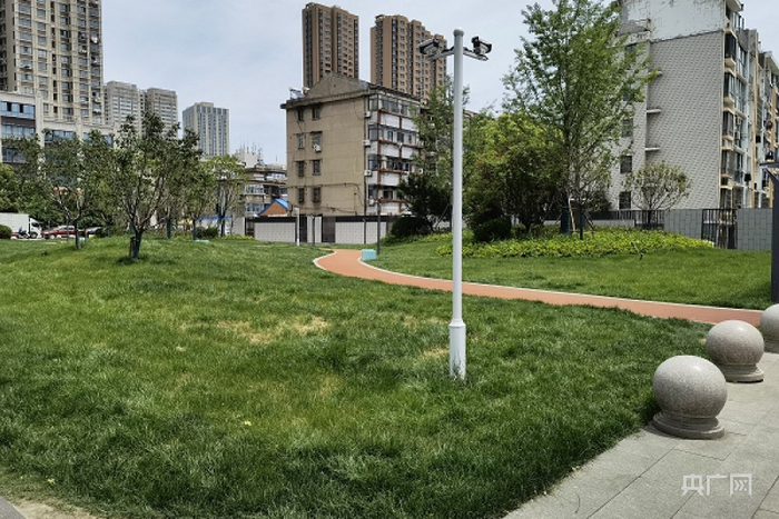 亭湖区双元路口袋公园（央广网发 孙成栋摄）