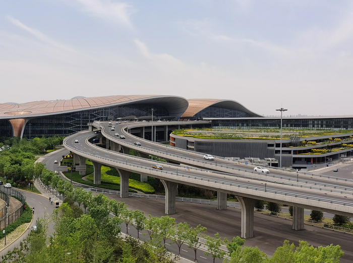 大兴机场停车楼