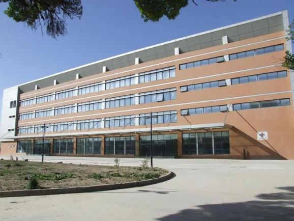 中国援建的喀布尔共和国医院