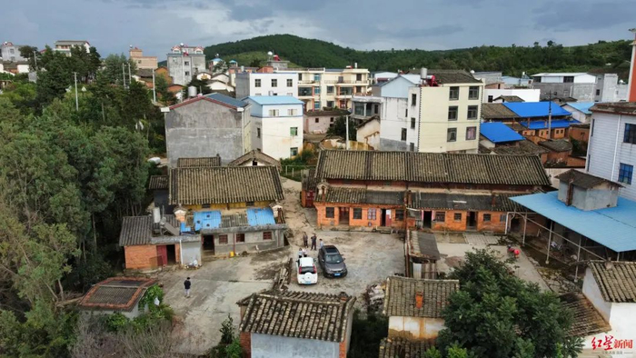 袁自良“吸毒”一事，“半个村子都知道了”