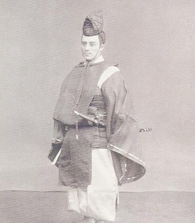 日本战国时期,武士为何要剃月代头?|历史|政治|唐朝|幕府|浪人_新浪新闻