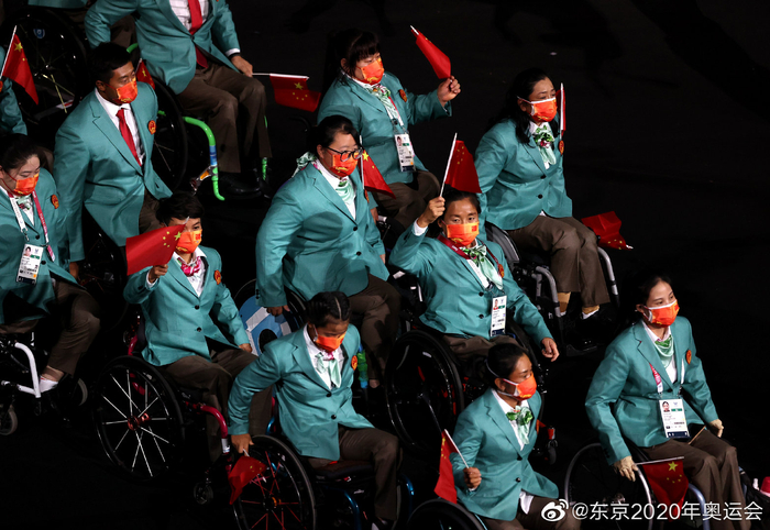 中国体育代表团在东京残奥会开幕式上。图片来源：@东京2020奥运会