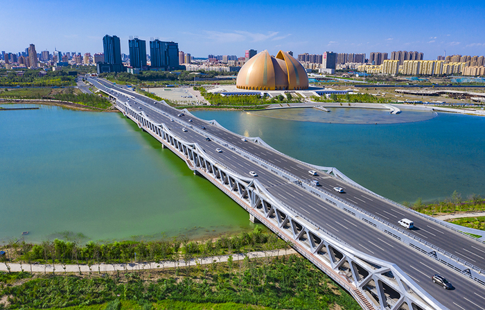 头屯河大桥何龙摄央广网发