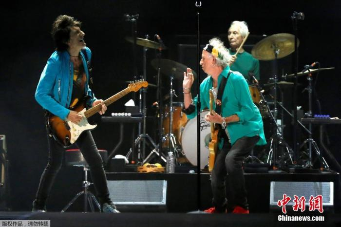 资料图：滚石乐队成员Keith Richards（右），Ronnie Wood （左）以及Charlie Watts（中）。